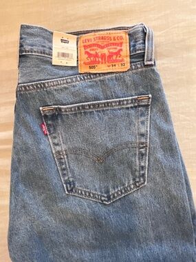 Levi's 505 Straight-Leg Men's Jeans in Light Blue Denim